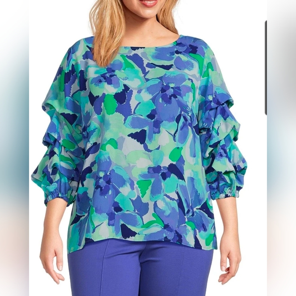 Slim Factor 3/4 Tiered Sleeve Boat Neck Plus Blouse:‎ Blue/Green Floral: 3X